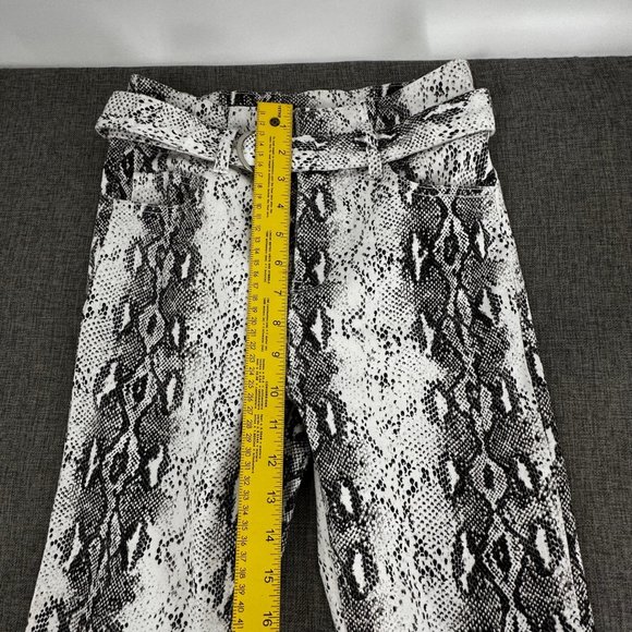 AKIRA Leopard Skinny  Pants Belted Size‎ 1 Juniors Stretch Cotton Spandex White - Picture 6 of 16